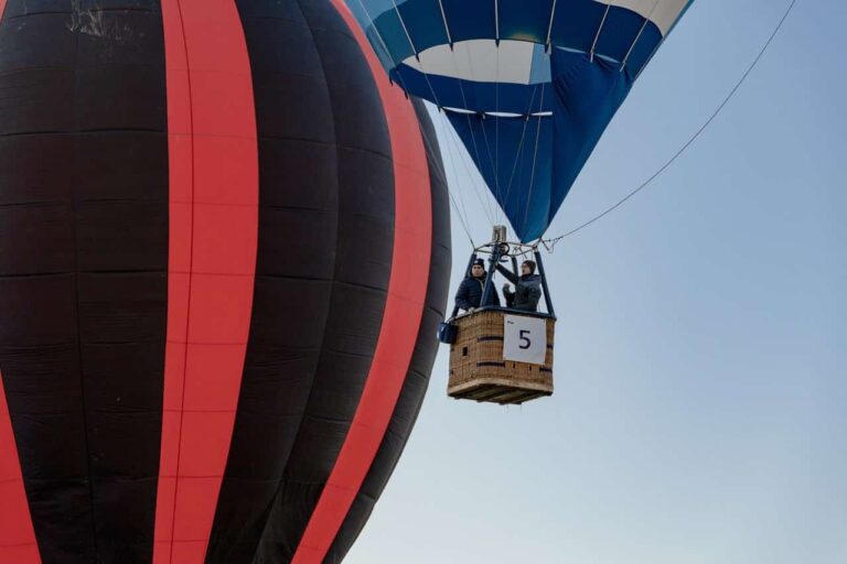 hot-air-balloon-7718789_1280